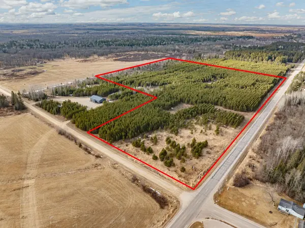 34882 Scenic HWY, Bovey, MN 55709