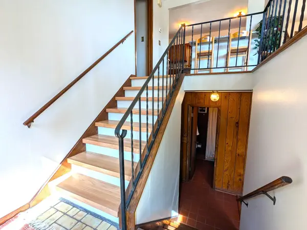 1014 Glen Echo RD, Winona, MN 55987