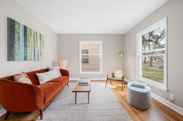 2909 Kentucky AVE S, Saint Louis Park, MN 55426