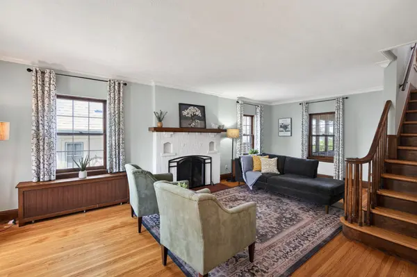 2103 Saint Clair AVE, Saint Paul, MN 55105