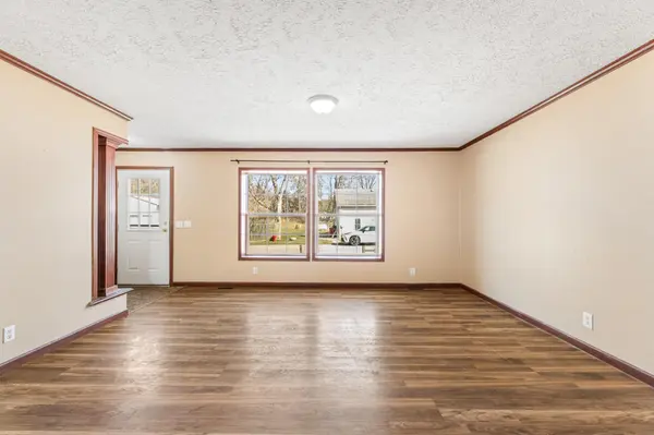 53 1st AVE N, Hammond, MN 55991