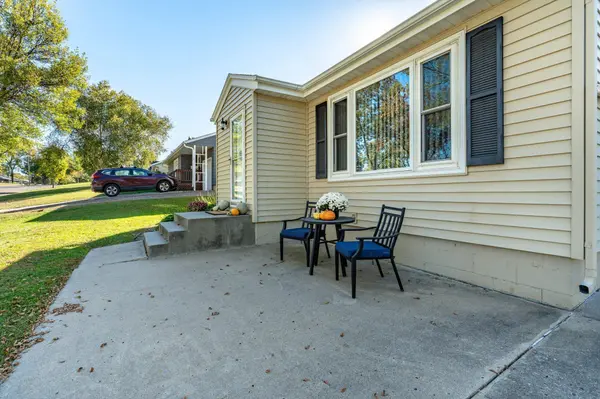 410 E Saint Charles AVE, Fergus Falls, MN 56537