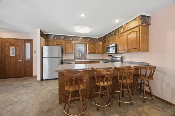 4243 23rd ST NW, Willmar, MN 56201
