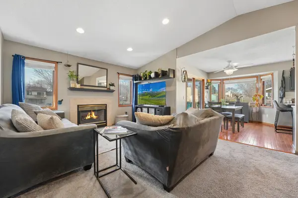5509 W 134th ST, Savage, MN 55378