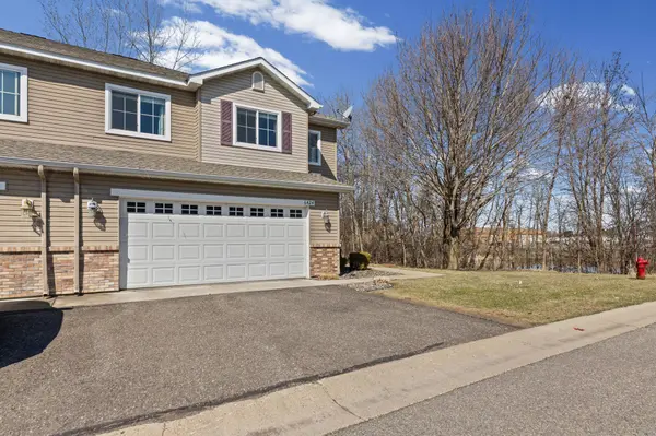 6424 64th ST NE, Albertville, MN 55301