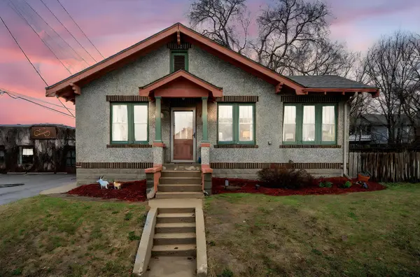 114 E Elm ST, Mankato, MN 56001