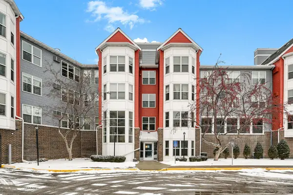 720 3rd AVE NE #319,  Minneapolis,  MN 55413