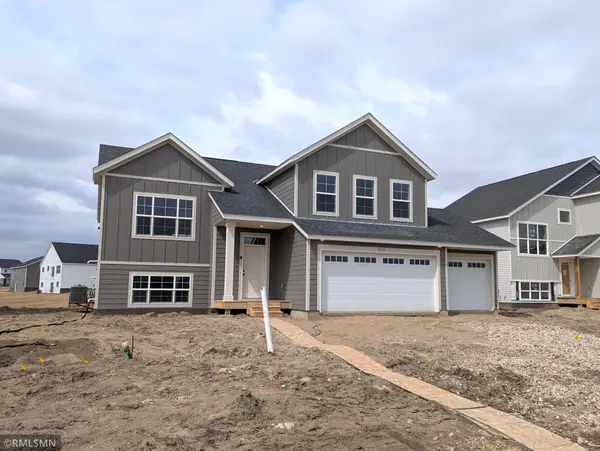 2735 Ivy AVE NE, Saint Michael, MN 55376