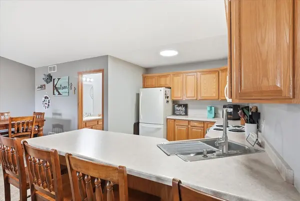 1137 Hidden LN, New Richmond, WI 54017