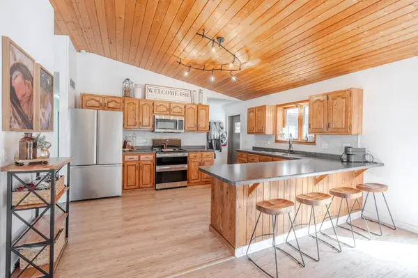 17992 Riverwood DR, Little Falls, MN 56345