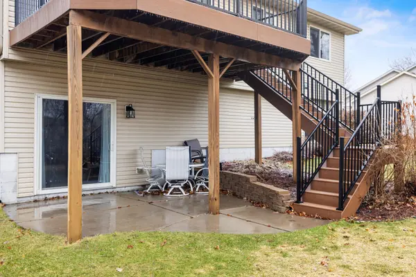 2102 Whitetail RUN, Buffalo, MN 55313