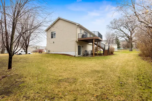 2102 Whitetail RUN, Buffalo, MN 55313