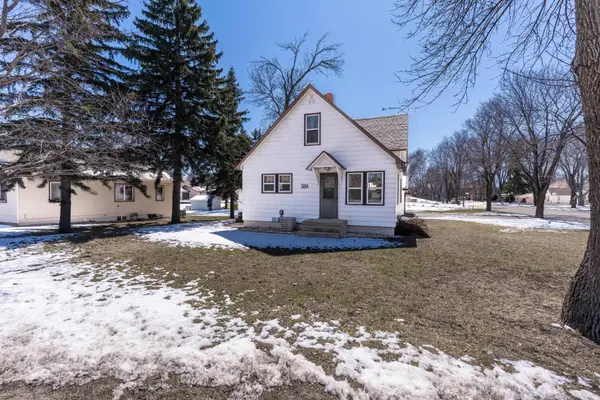 504 E Fir AVE, Fergus Falls, MN 56537