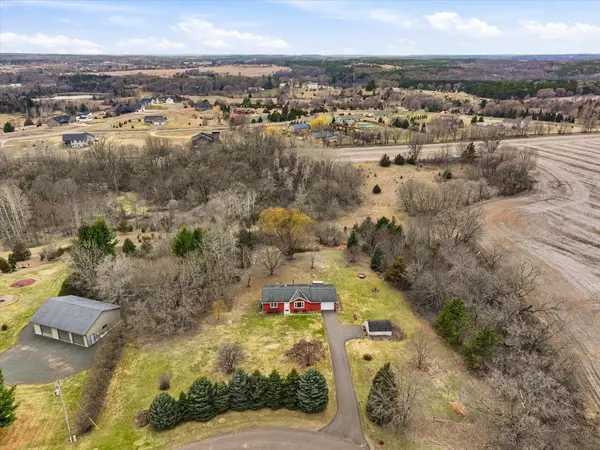 1840 Winding Trail RD, New Richmond, WI 54017