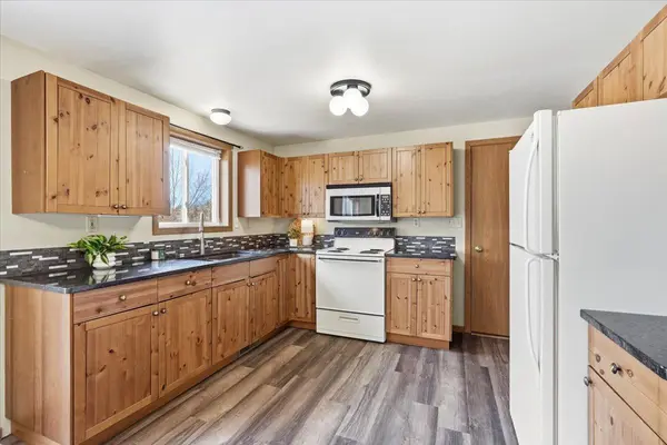 1840 Winding Trail RD, New Richmond, WI 54017