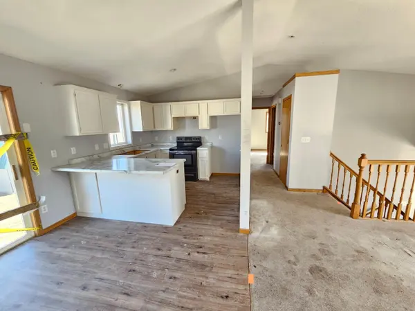 4635 Pondview DR, Big Lake, MN 55309