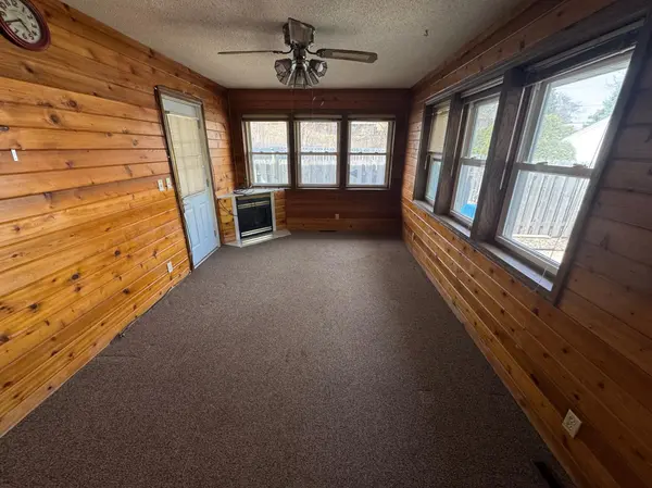 6951 Claude AVE, Inver Grove Heights, MN 55076