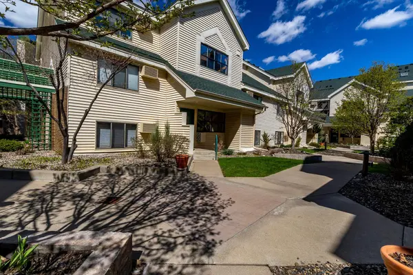 7631 Edinborough WAY #5319, Edina, MN 55435