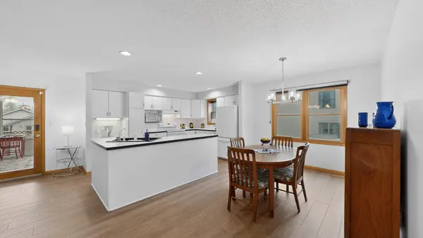 2636 Westridge LN NW, Rochester, MN 55901