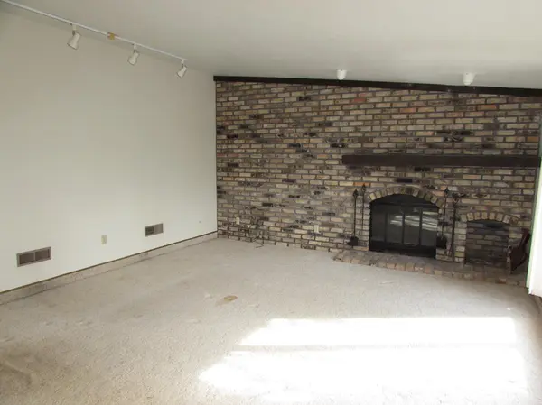 405 N 1st AVE W, Truman, MN 56088