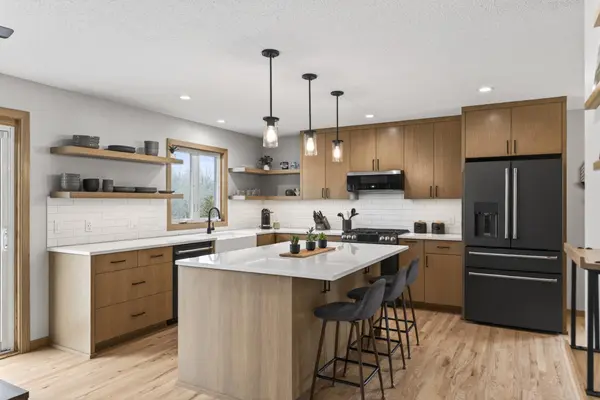 9310 Lakeside TRL, Champlin, MN 55316