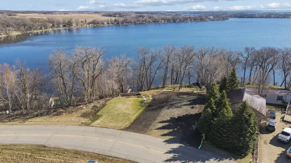 21280 654th AVE, Litchfield, MN 55355