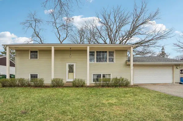 7410 Melody DR NE, Fridley, MN 55432