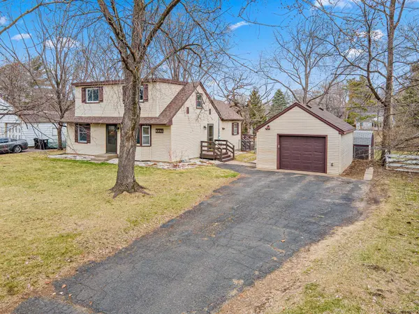 2051 107th AVE NW, Coon Rapids, MN 55433