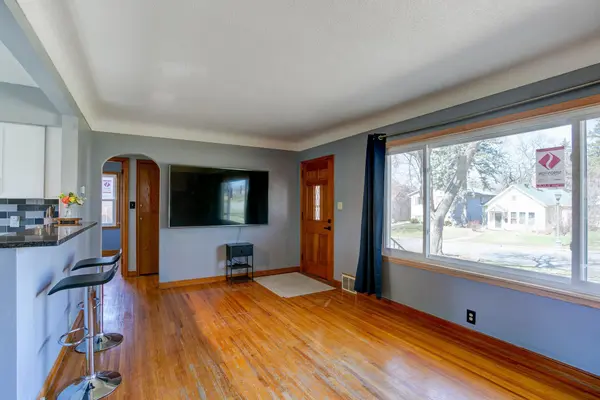 1220 Conway ST, Saint Paul, MN 55106