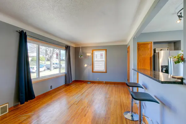 1220 Conway ST, Saint Paul, MN 55106