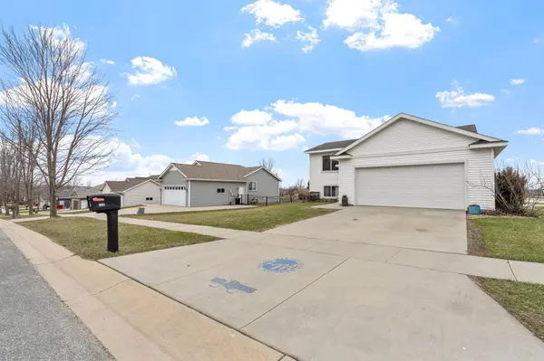 801 10th ST NW, Kasson, MN 55944