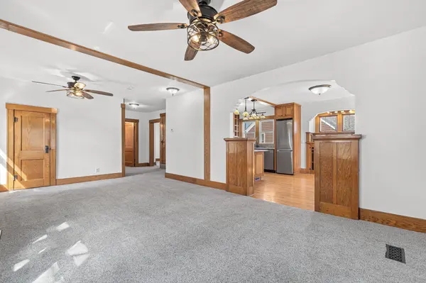 816 1st ST SW, Faribault, MN 55021