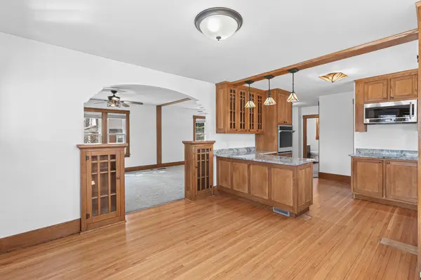 816 1st ST SW, Faribault, MN 55021