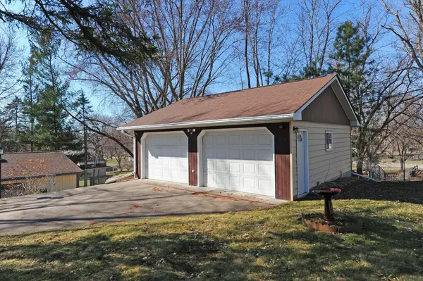 2665 Maryland AVE E, Maplewood, MN 55119