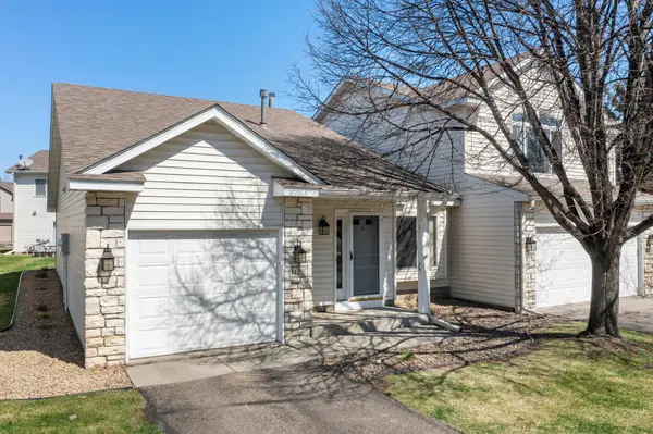 1125 Bristol LN, Farmington, MN 55024