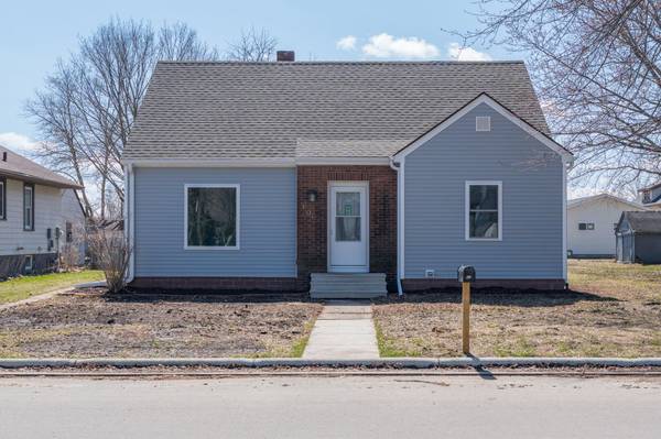 604 W Brooks ST, Arlington, MN 55307