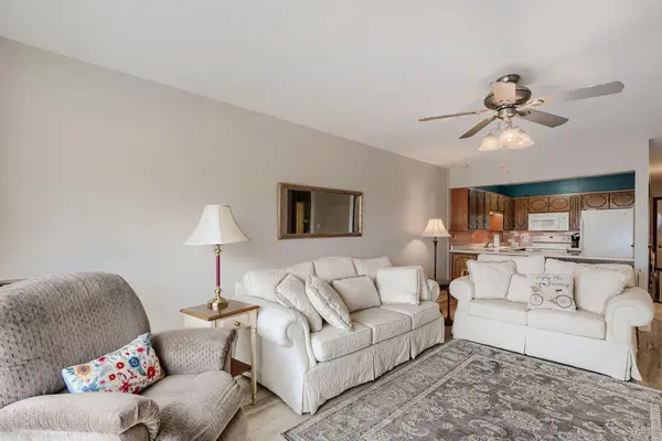 149 Riverview DR #13, Monticello, MN 55362