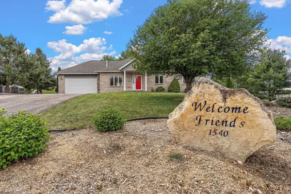 1540 Dutch Heritage LN,  Baldwin,  WI 54002