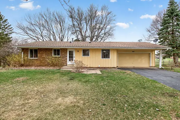 8804 Ivystone CT S, Cottage Grove, MN 55016