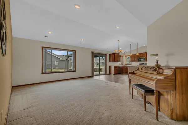 113 Glenview LOOP, Saint Cloud, MN 56303