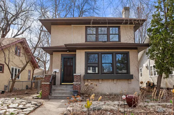 4032 Grand AVE S, Minneapolis, MN 55409