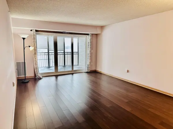 2231 Penn PL #322, North Saint Paul, MN 55109