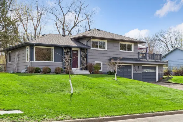 9037 Emerson AVE S, Bloomington, MN 55420