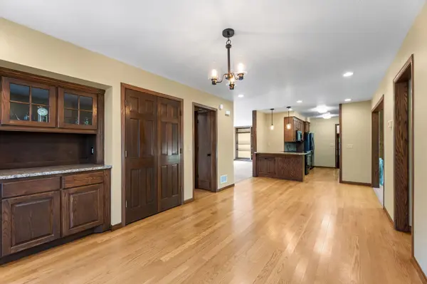 6180 Chaska RD, Excelsior, MN 55331