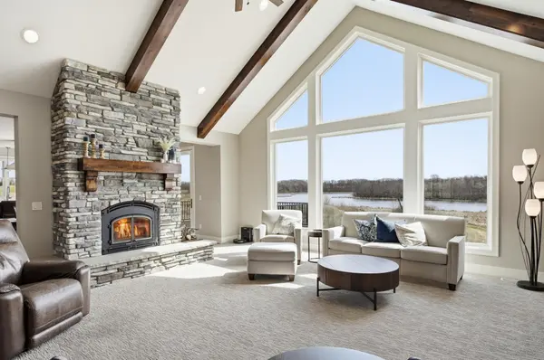 13781 Pribyl Pond LN, Shakopee, MN 55379