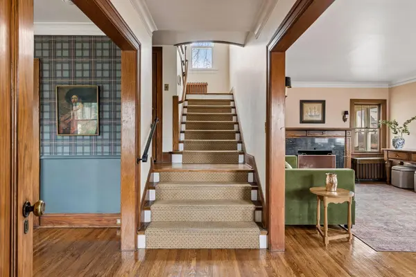 4153 Columbus AVE, Minneapolis, MN 55407