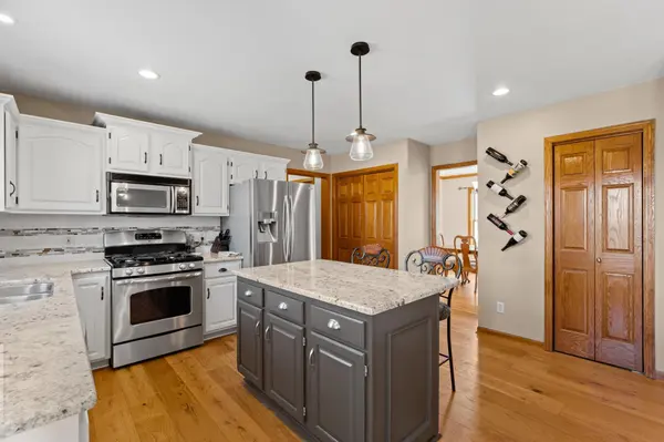 2049 68th ST NW, Rochester, MN 55901