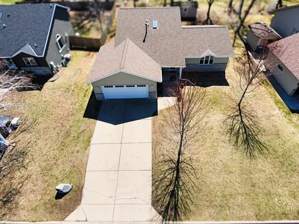 806 Allisons Mead, Sauk Rapids, MN 56379