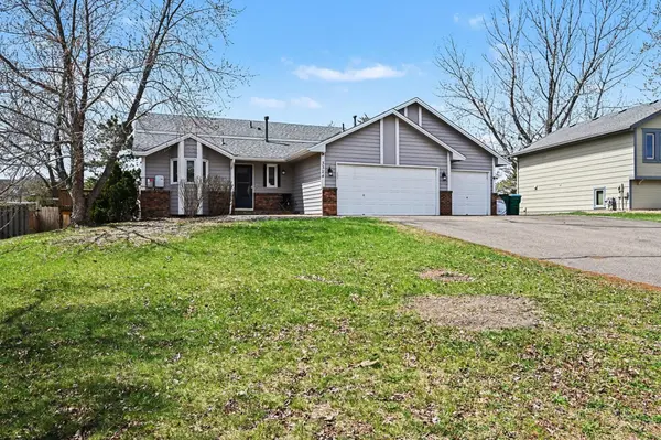 3324 131st LN NW, Coon Rapids, MN 55448