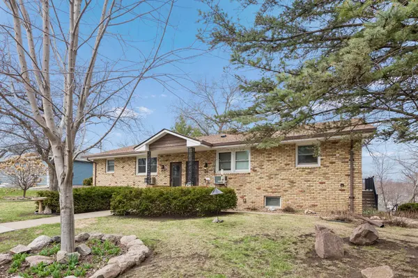 200 Nolden LN, Jordan, MN 55352